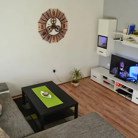 Lucija Apartman Apartment *