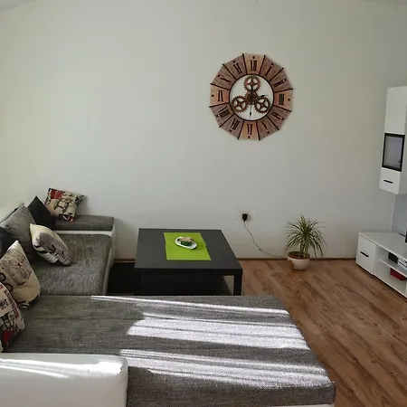 Lucija Apartman Apartment