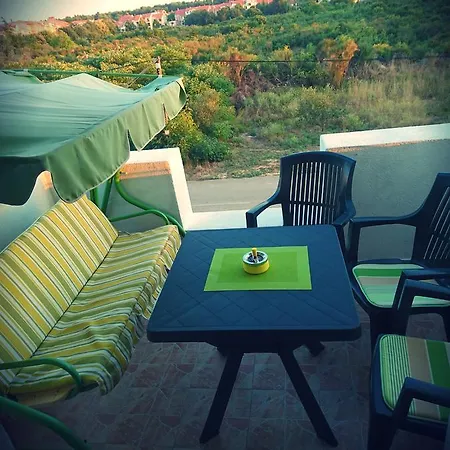 Apartment Lucija Apartman *